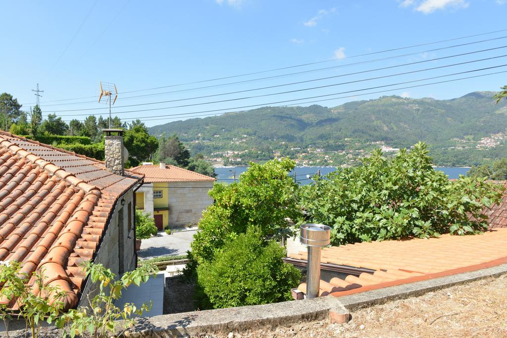 Al Vivenda Romantica Geres Exterior foto