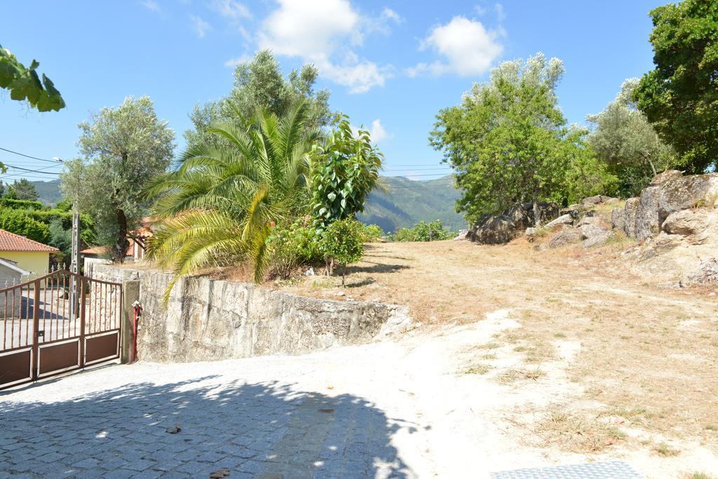 Al Vivenda Romantica Geres Exterior foto